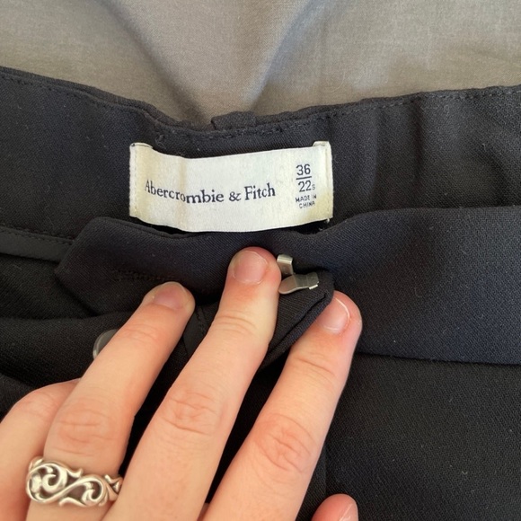 Abercrombie & Fitch Sloane Pants - Picture 2 of 4